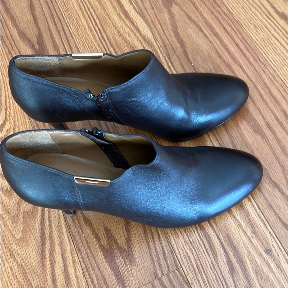 Coach Brown Heels